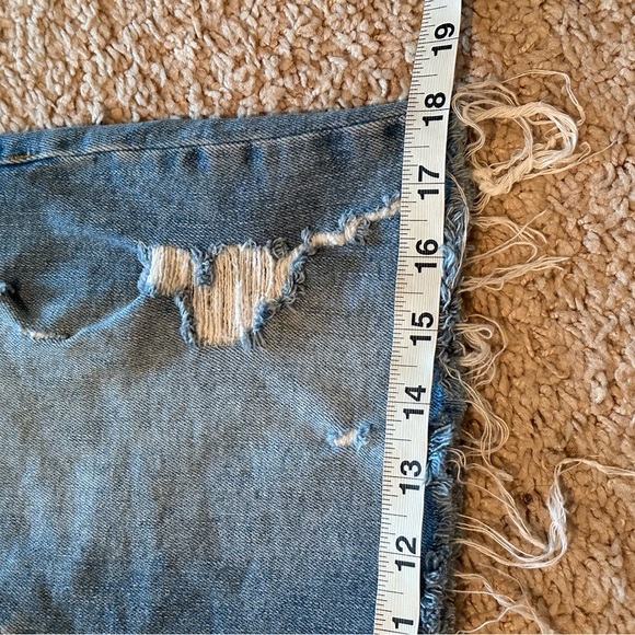 Forever 21 Distressed Denim mini skirt- Small - Picture 10 of 10
